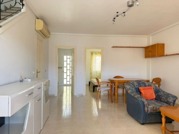 3 Bedroom 2 Bathroom Town House in Ciudad Quesada - Caza De Casa