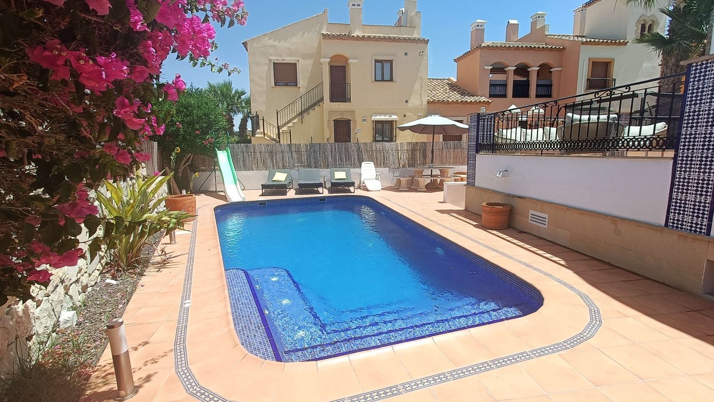 3 Bedroom 2 Bathroom Villa in Algorfa - Caza De Casa