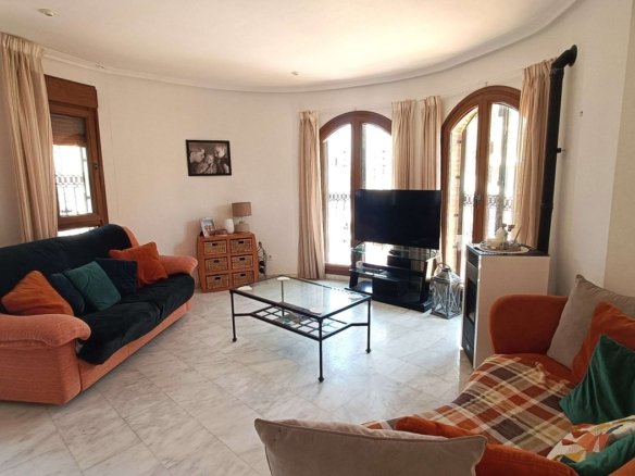 3 Bedroom 2 Bathroom Villa in Algorfa - Caza De Casa
