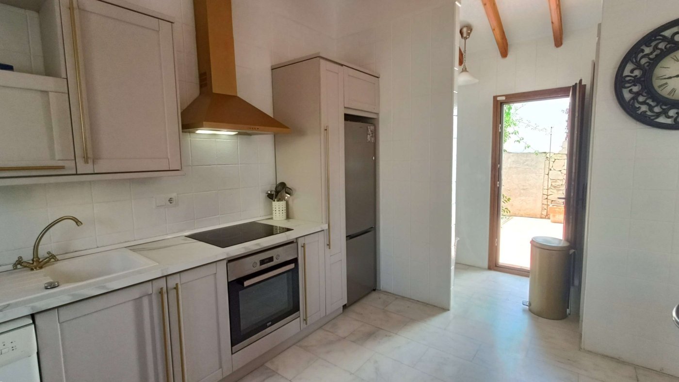 3 Bedroom 2 Bathroom Villa in Algorfa - Caza De Casa