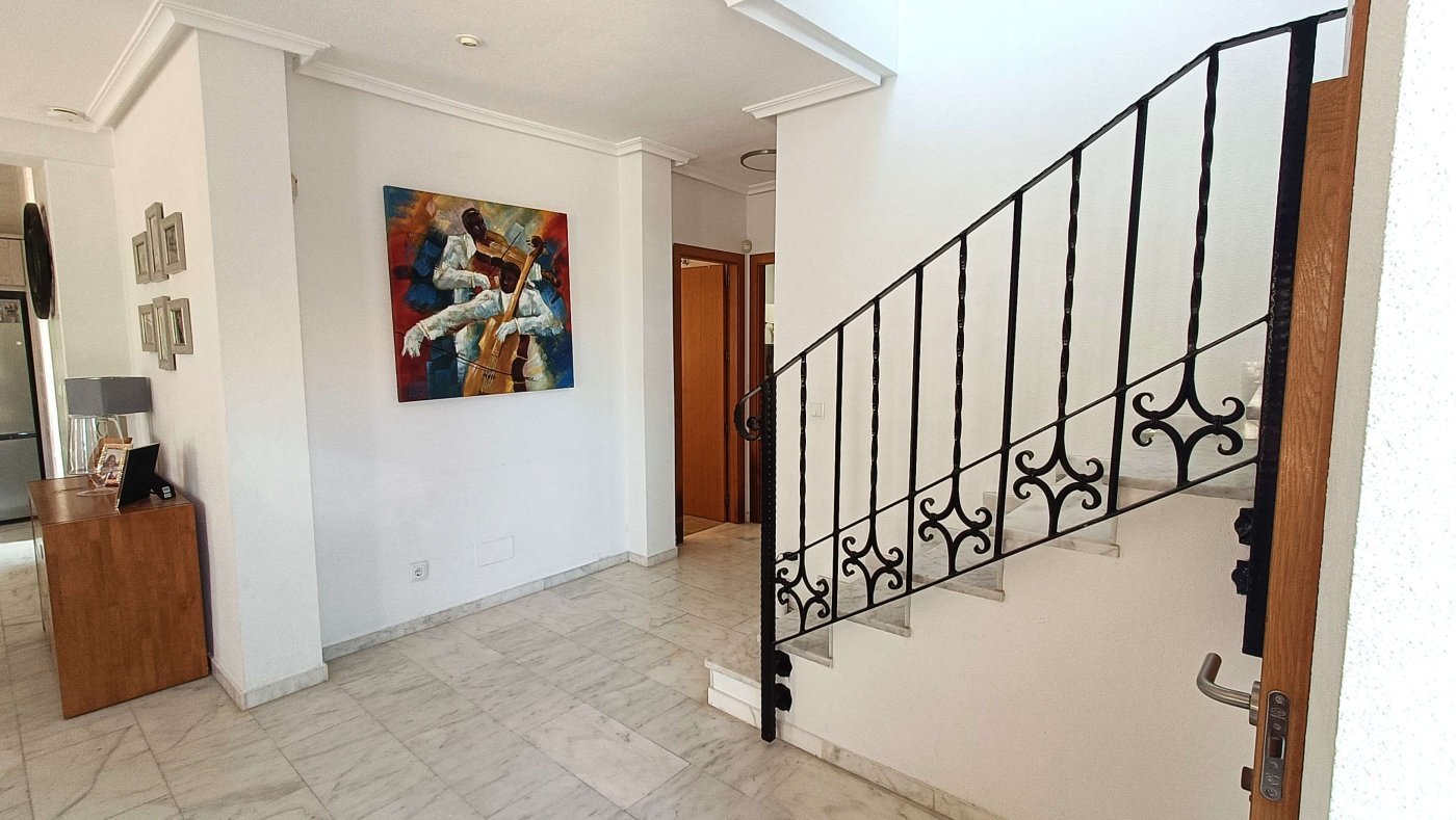 3 Bedroom 2 Bathroom Villa in Algorfa - Caza De Casa