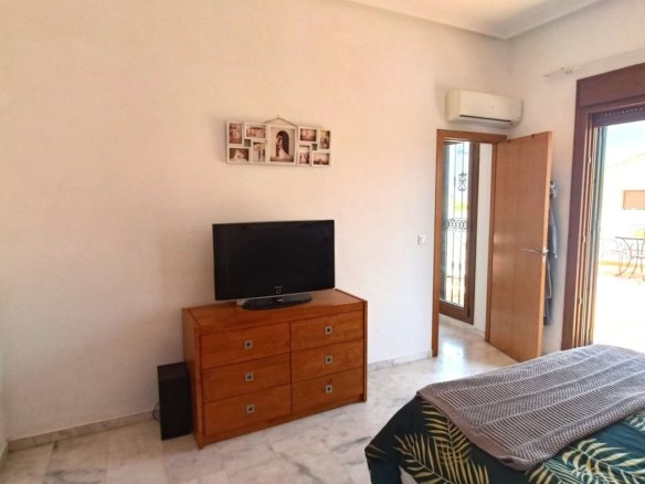 3 Bedroom 2 Bathroom Villa in Algorfa - Caza De Casa