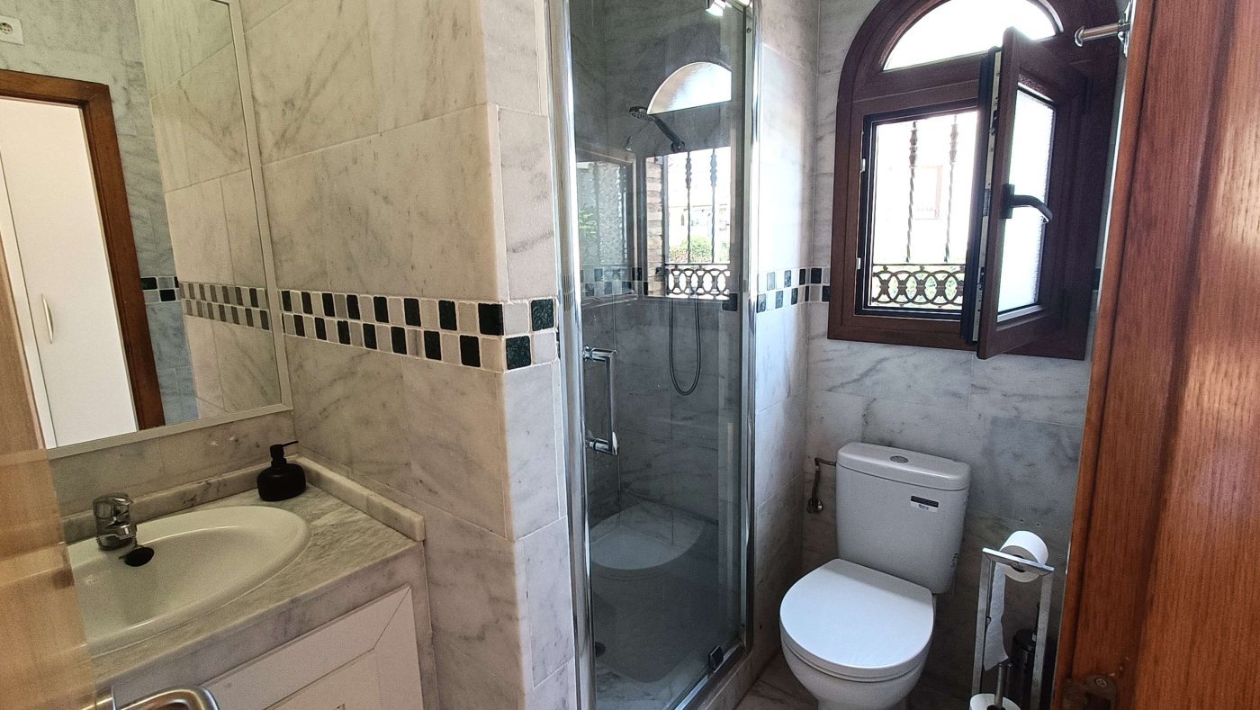 3 Bedroom 2 Bathroom Villa in Algorfa - Caza De Casa