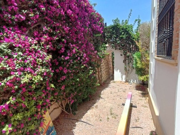 3 Bedroom 2 Bathroom Villa in Algorfa - Caza De Casa