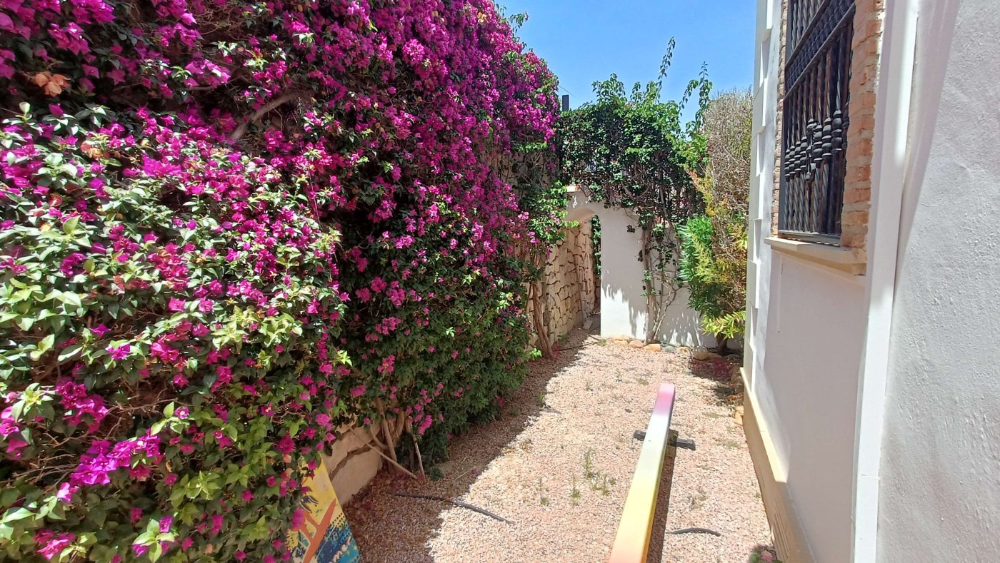 3 Bedroom 2 Bathroom Villa in Algorfa - Caza De Casa