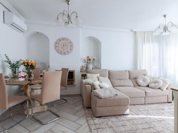 4 Bedroom 1 Bathroom Villa in Orihuela Costa - Caza De Casa