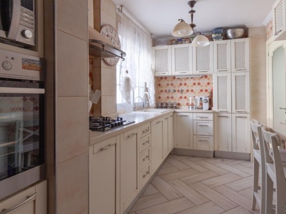 4 Bedroom 1 Bathroom Villa in Orihuela Costa - Caza De Casa