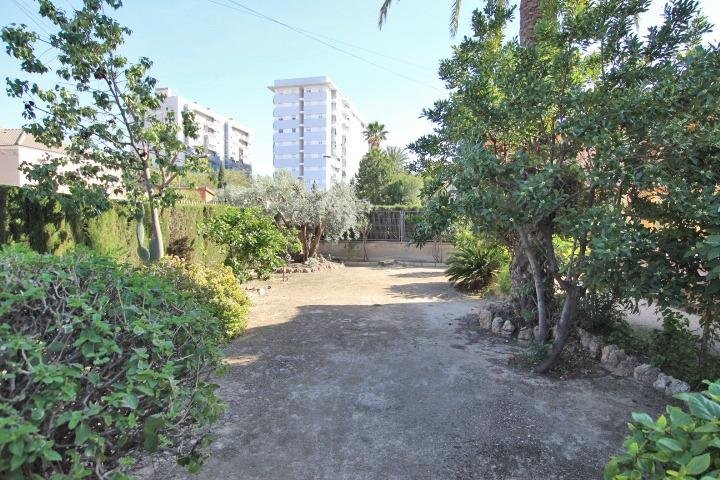 4 Bedroom 3 Bathroom Villa in Elche - Caza De Casa