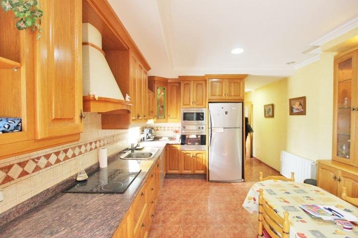 4 Bedroom 3 Bathroom Villa in Elche - Caza De Casa