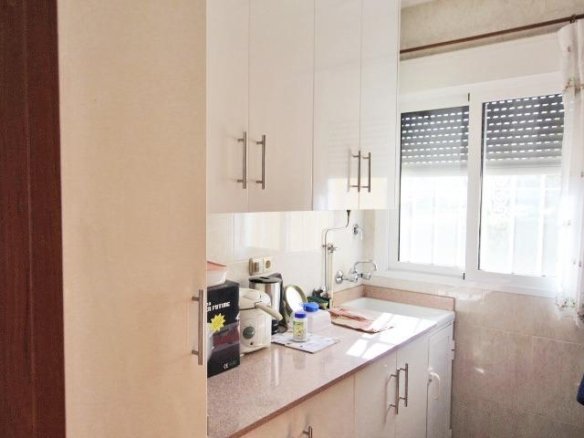 4 Bedroom 3 Bathroom Villa in Elche - Caza De Casa