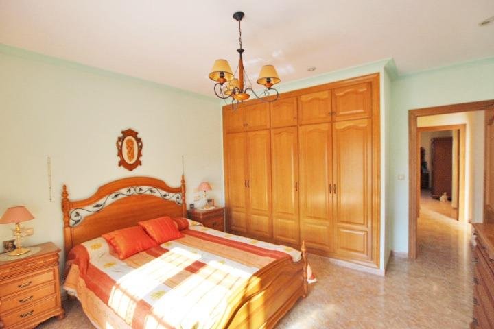 4 Bedroom 3 Bathroom Villa in Elche - Caza De Casa