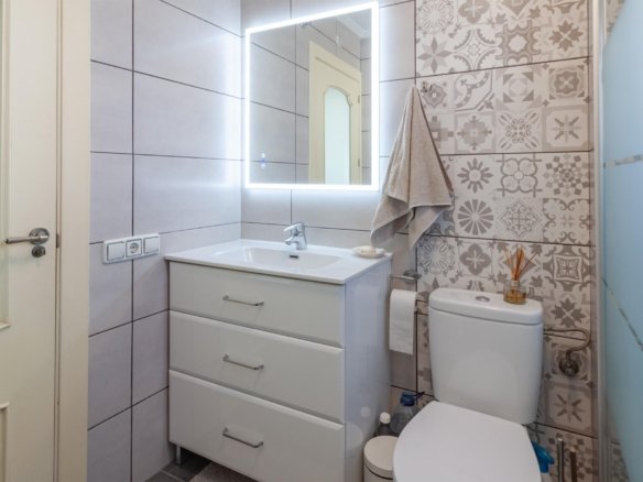 4 Bedroom 1 Bathroom Villa in Orihuela Costa - Caza De Casa