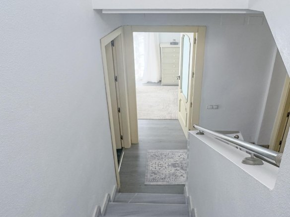 4 Bedroom 1 Bathroom Villa in Orihuela Costa - Caza De Casa