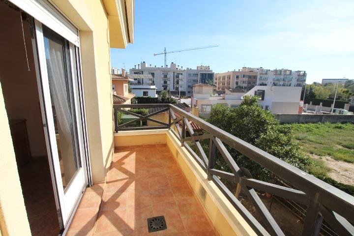 4 Bedroom 3 Bathroom Villa in Elche - Caza De Casa