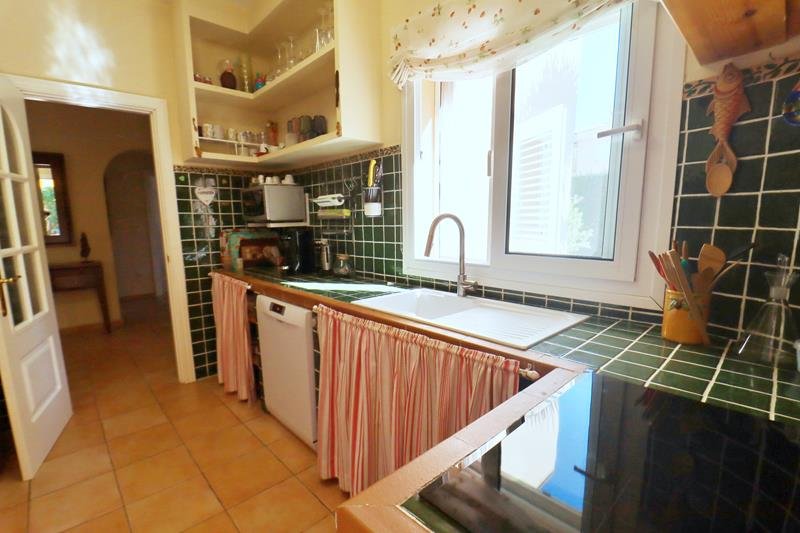 3 Bedroom 2 Bathroom Villa in Oliva - Caza De Casa