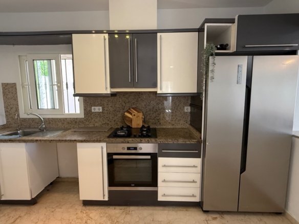 4 Bedroom 2 Bathroom Villa in Orihuela - Caza De Casa