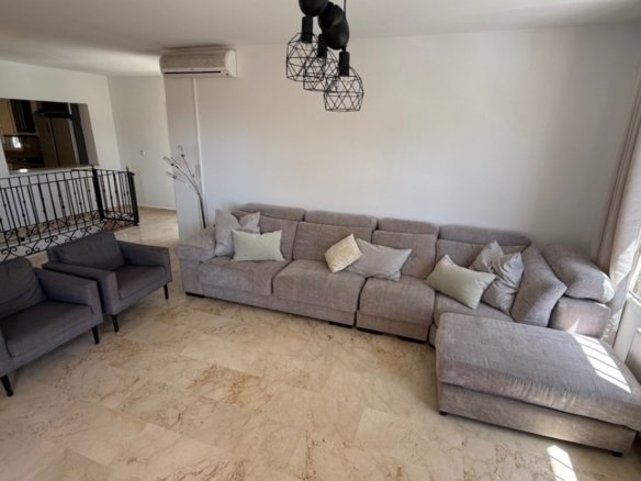 4 Bedroom 2 Bathroom Villa in Orihuela - Caza De Casa