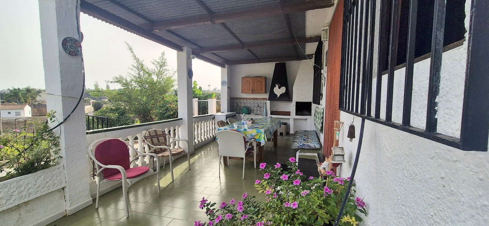 4 Bedroom 2 Bathroom Villa in Nerja - Caza De Casa