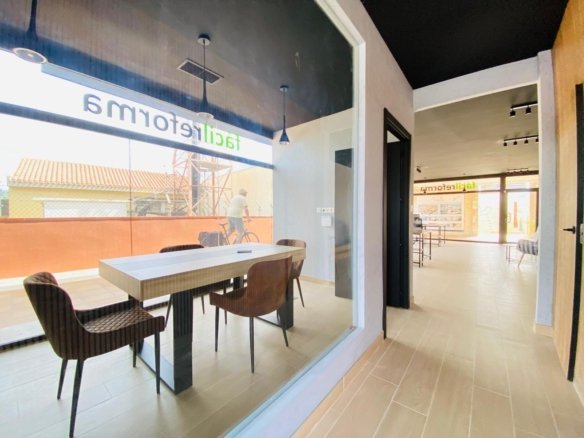 1 Bathroom Commercial in Orihuela Costa - Caza De Casa