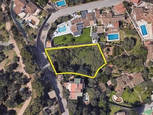 Land in Benalmadena - Caza De Casa