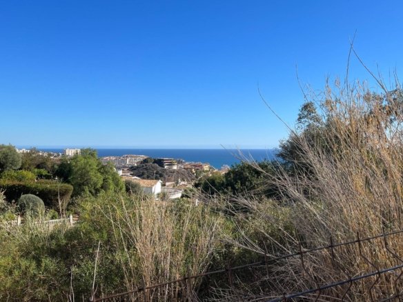 Land in Benalmadena - Caza De Casa