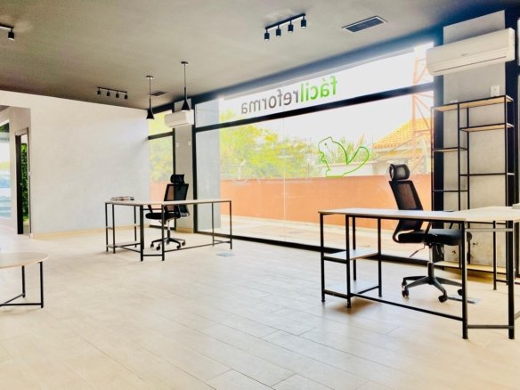 1 Bathroom Commercial in Orihuela Costa - Caza De Casa