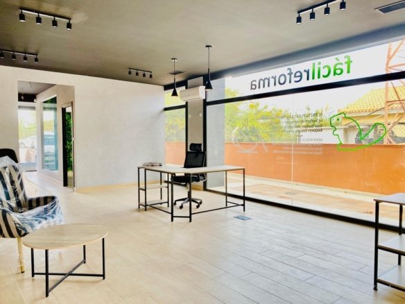 1 Bathroom Commercial in Orihuela Costa - Caza De Casa