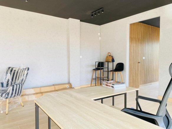1 Bathroom Commercial in Orihuela Costa - Caza De Casa