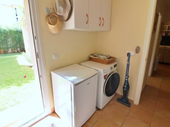 3 Bedroom 2 Bathroom Villa in Oliva - Caza De Casa