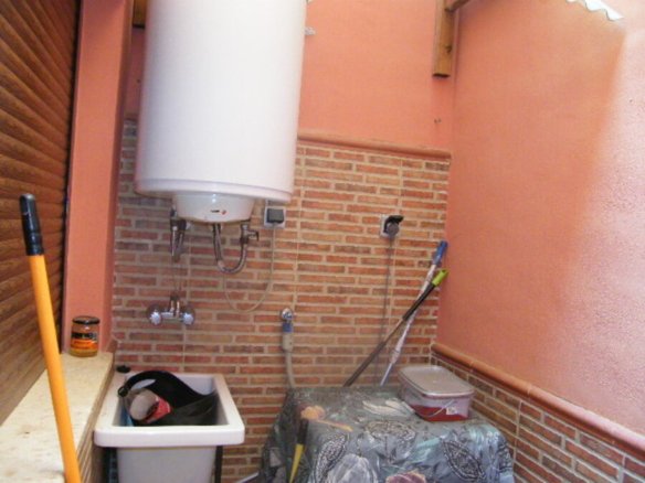 6 Bedroom 4 Bathroom Town House in Daya Nueva - Caza De Casa