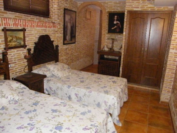 6 Bedroom 4 Bathroom Town House in Daya Nueva - Caza De Casa