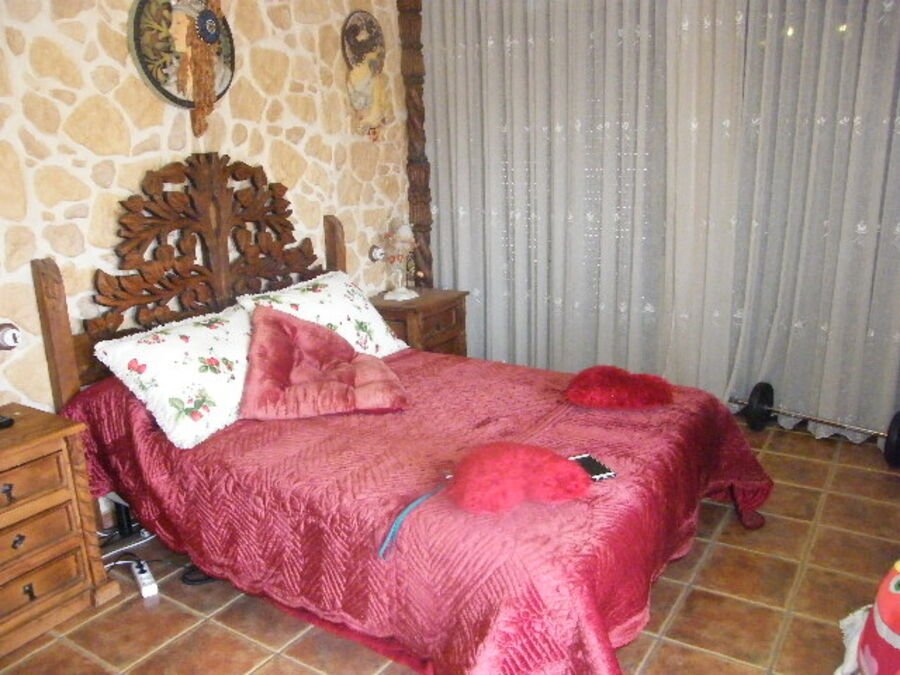 6 Bedroom 4 Bathroom Town House in Daya Nueva - Caza De Casa