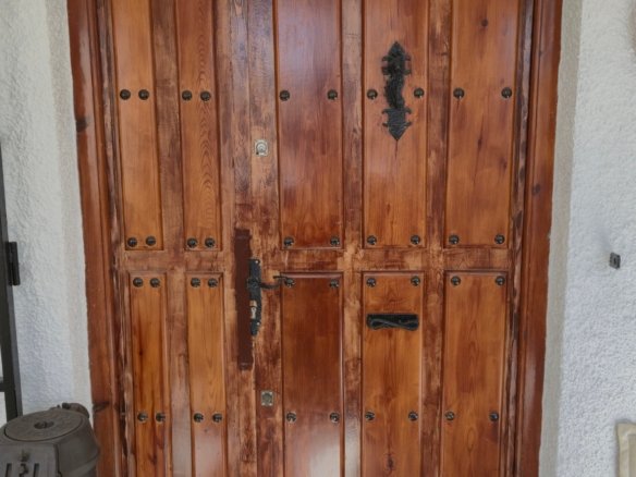 4 Bedroom 1 Bathroom Country House in Almansa - Caza De Casa