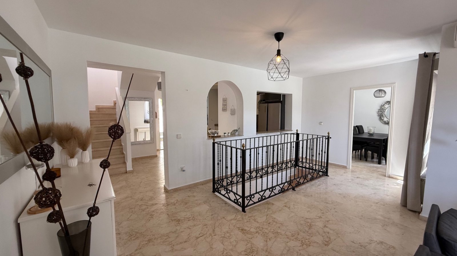 4 Bedroom 2 Bathroom Villa in Orihuela - Caza De Casa