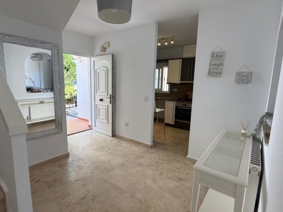 4 Bedroom 2 Bathroom Villa in Orihuela - Caza De Casa