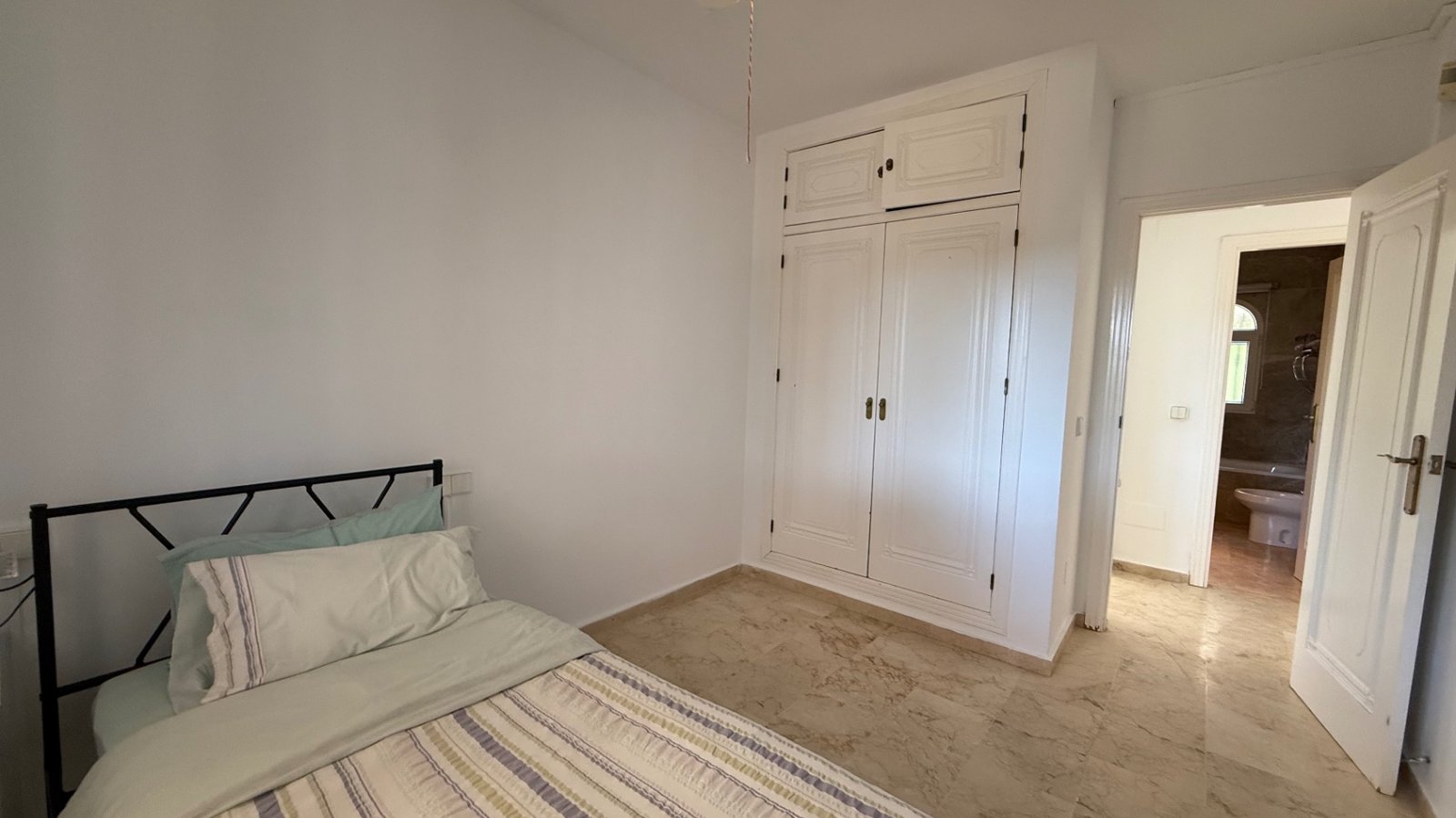 4 Bedroom 2 Bathroom Villa in Orihuela - Caza De Casa