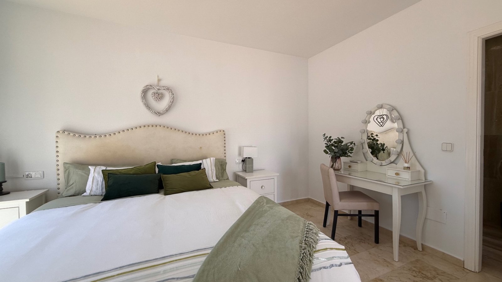4 Bedroom 2 Bathroom Villa in Orihuela - Caza De Casa