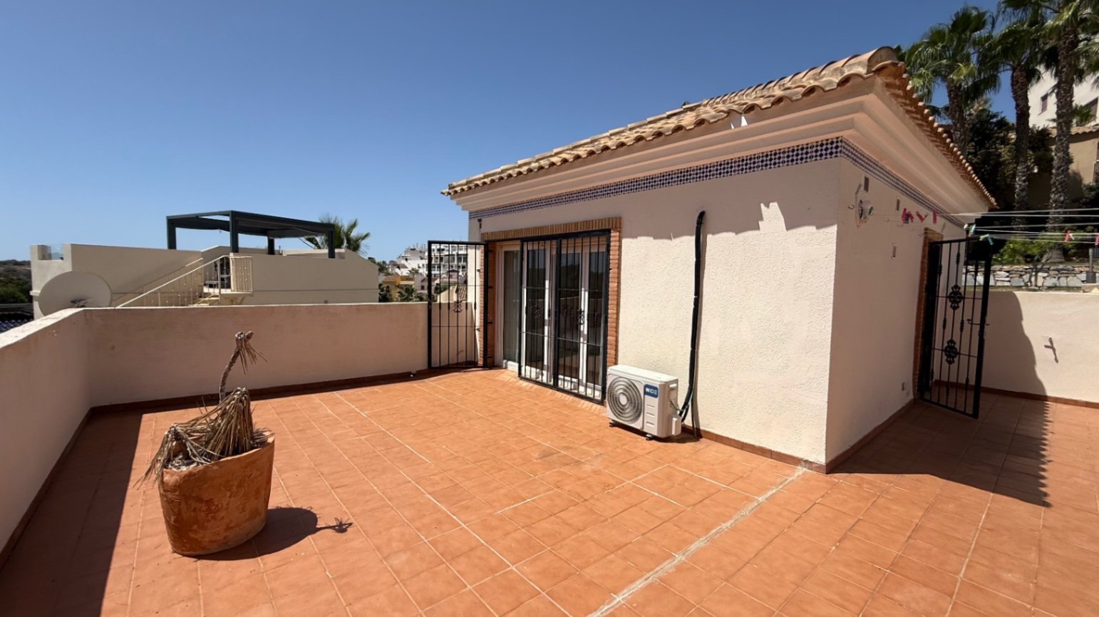 4 Bedroom 2 Bathroom Villa in Orihuela - Caza De Casa