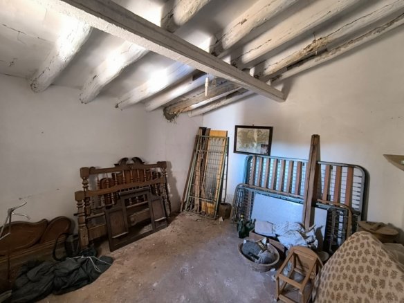 3 Bedroom 1 Bathroom Country House in Yecla - Caza De Casa