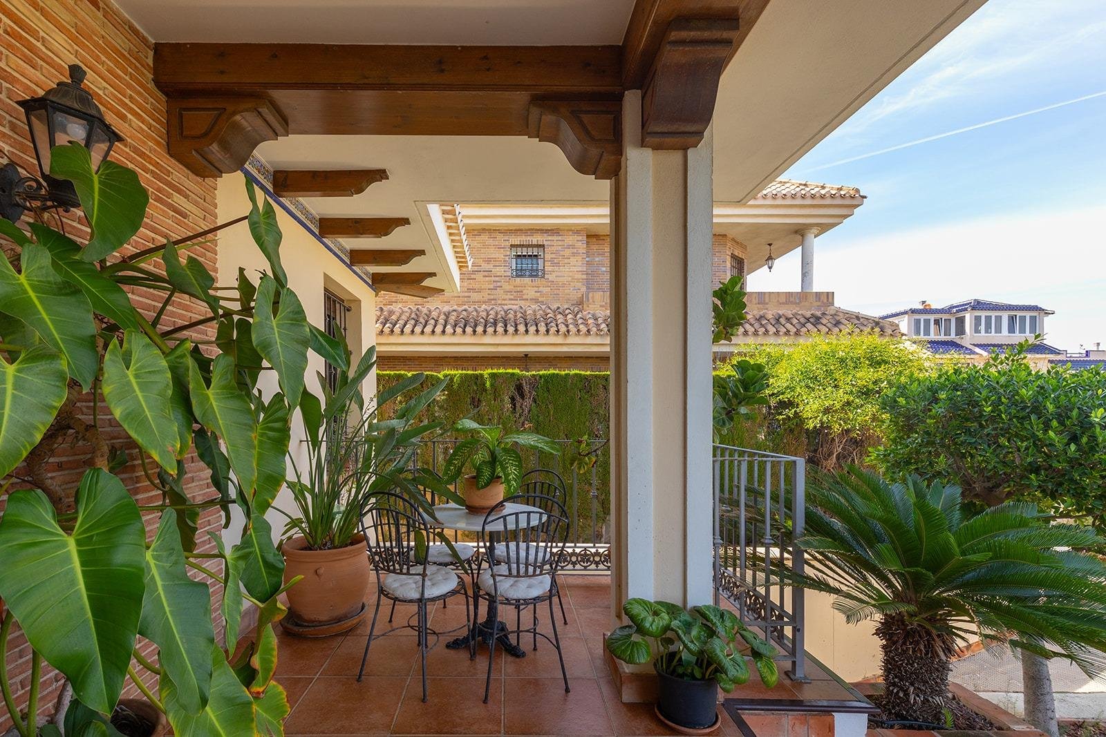 7 Bedroom 7 Bathroom Villa in Torrevieja - Caza De Casa