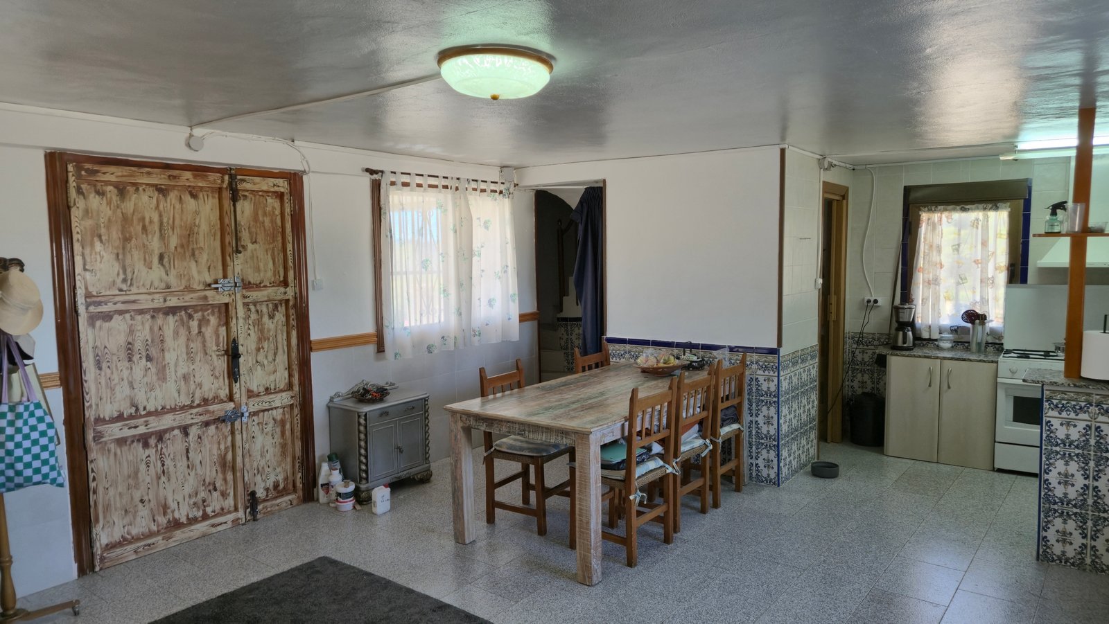 4 Bedroom 1 Bathroom Country House in Almansa - Caza De Casa