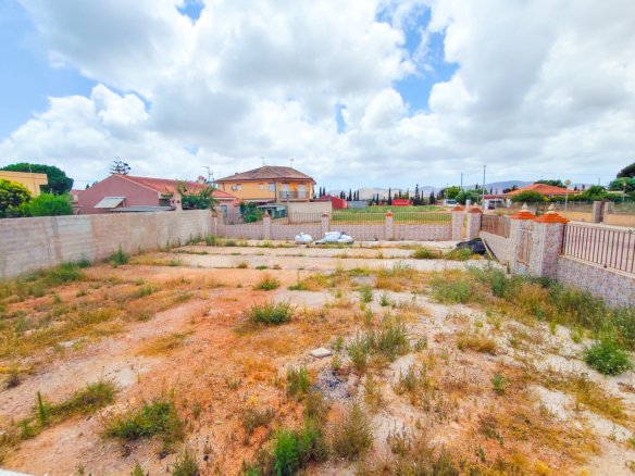 300 m² Land in Los Urrutias - Caza De Casa