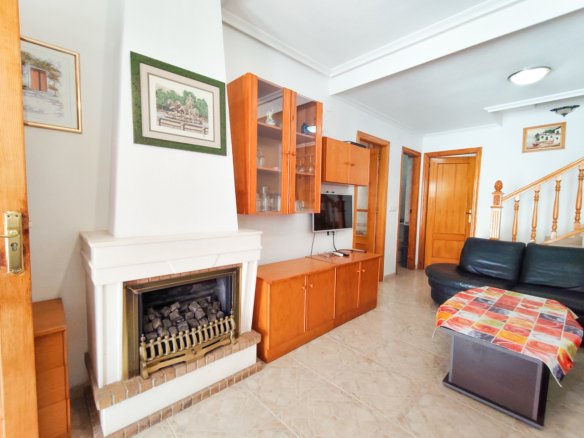 2 Bed 2 Bath Town House in Playa Flamenca - Caza De Casa