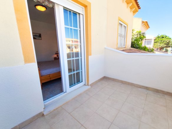 2 Bed 2 Bath Town House in Playa Flamenca - Caza De Casa