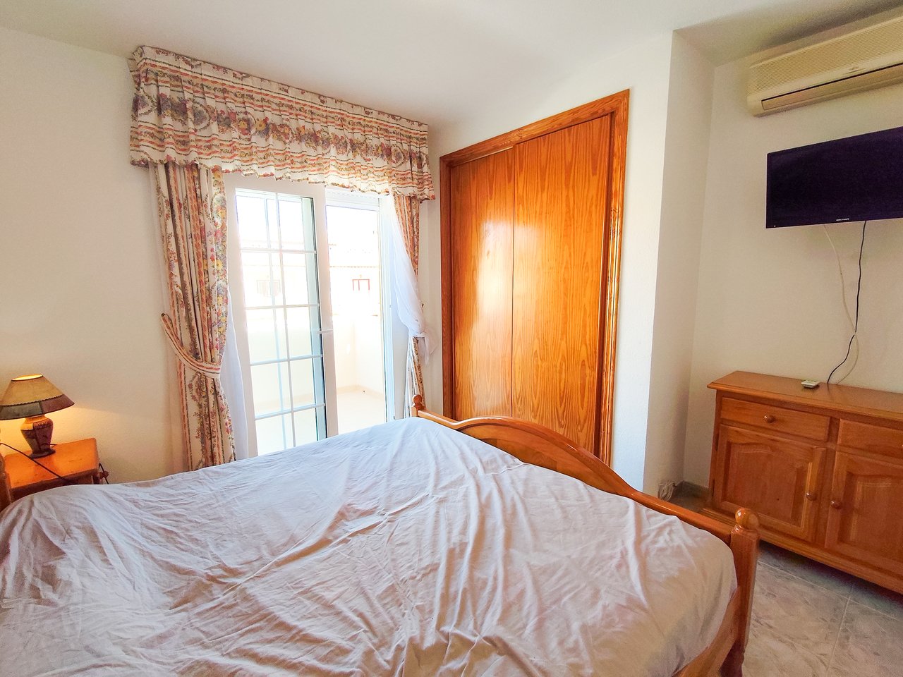 2 Bed 2 Bath Town House in Playa Flamenca - Caza De Casa
