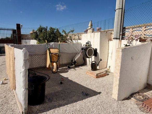 3 Bedroom 2 Bathroom Villa in Fortuna - Caza De Casa