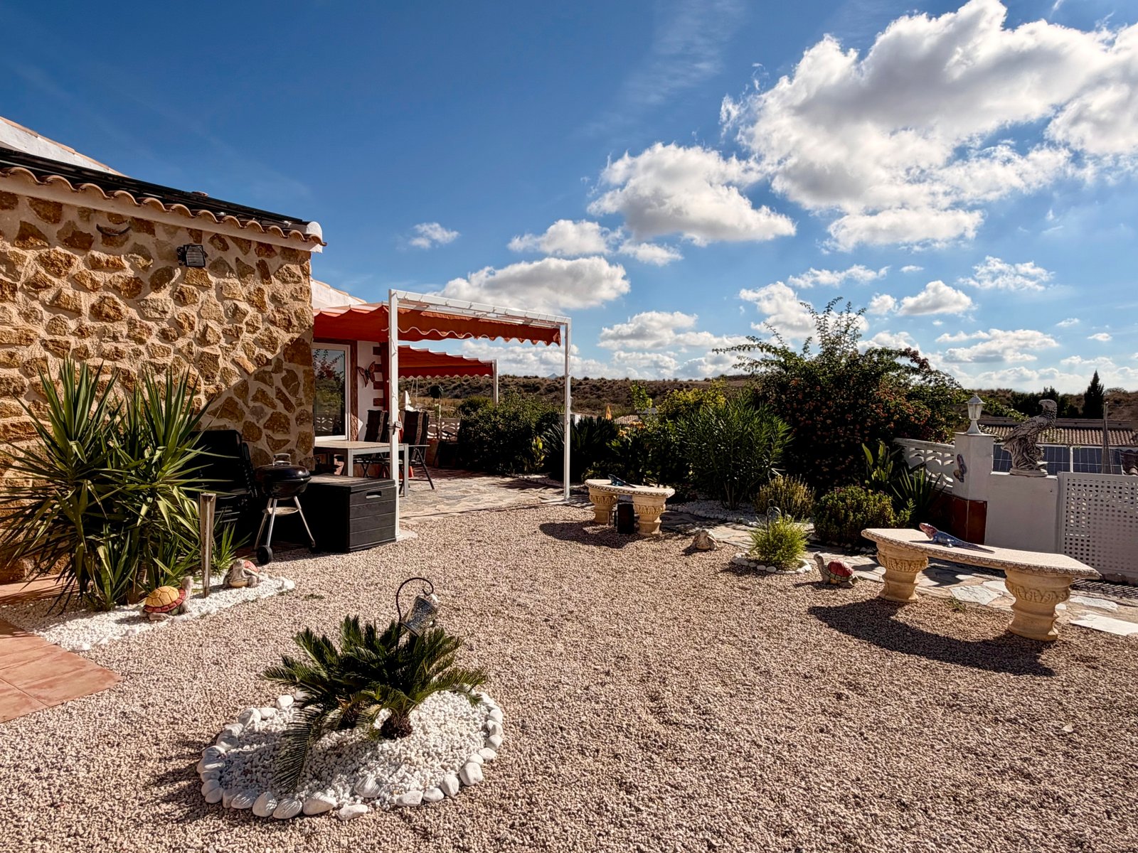 3 Bedroom 2 Bathroom Villa in Fortuna - Caza De Casa