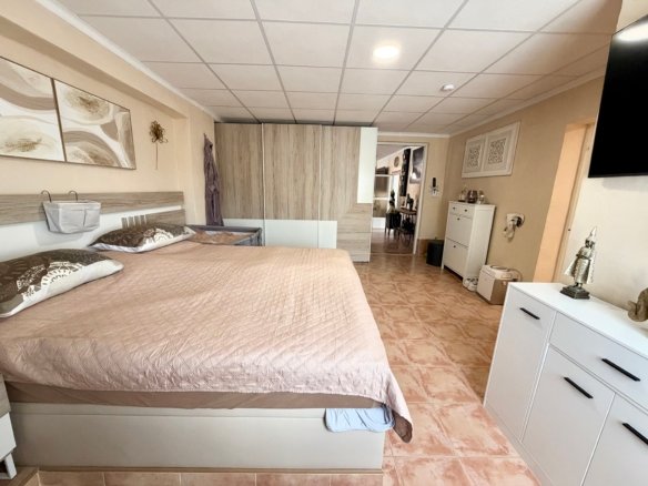 3 Bedroom 2 Bathroom Villa in Fortuna - Caza De Casa