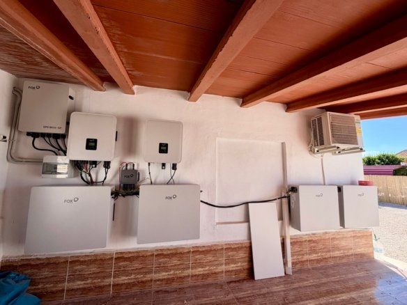 3 Bedroom 2 Bathroom Villa in Fortuna - Caza De Casa