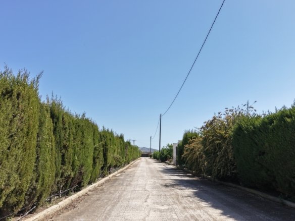 6 Bedroom 3 Bathroom Country House in Yecla - Caza De Casa